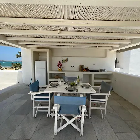 Unique Beachfront Villa, 5 Bedrooms, Swimming Pool & Jacuzzi Semesterbostad Pounda