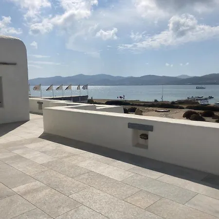 Unique Beachfront Villa, 5 Bedrooms, Swimming Pool & Jacuzzi