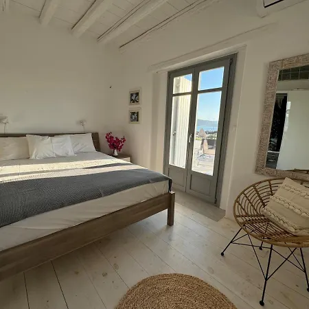 Unique Beachfront Villa, 5 Bedrooms, Swimming Pool & Jacuzzi Nyaraló Púnda