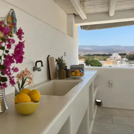 Semesterbostad Unique Beachfront Villa, 5 Bedrooms, Swimming Pool & Jacuzzi *