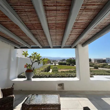 Unique Beachfront Villa, 5 Bedrooms, Swimming Pool & Jacuzzi * Púnda