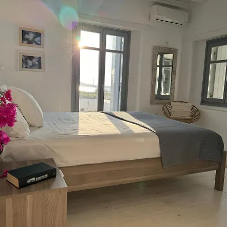 Unique Beachfront Villa, 5 Bedrooms, Swimming Pool & Jacuzzi * Púnda